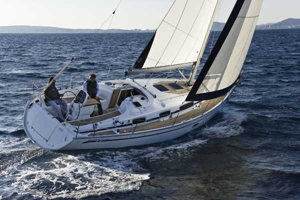 BAVARIA 34 cruiser